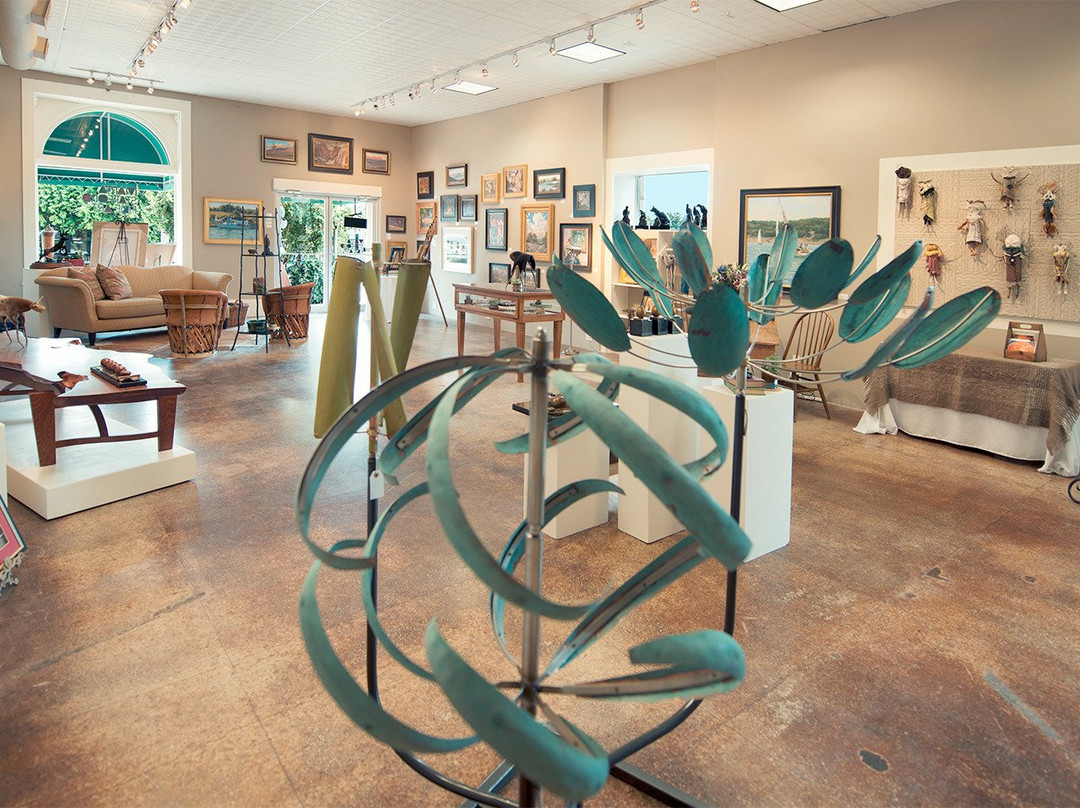 Marta Stafford Fine Art-Marble Falls必去景点