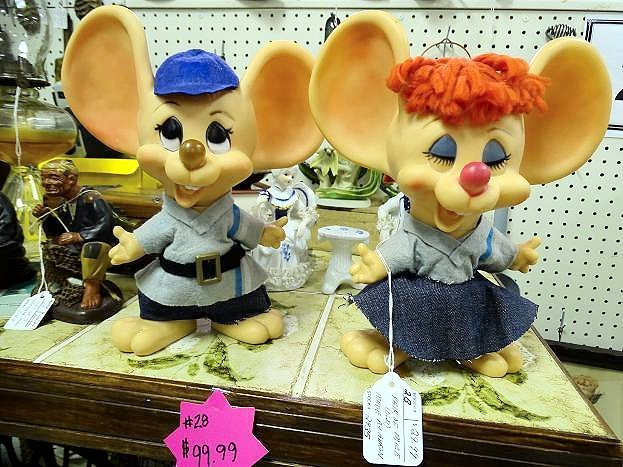 Blue Ridge Antique Center-Rocky Mount必去景点