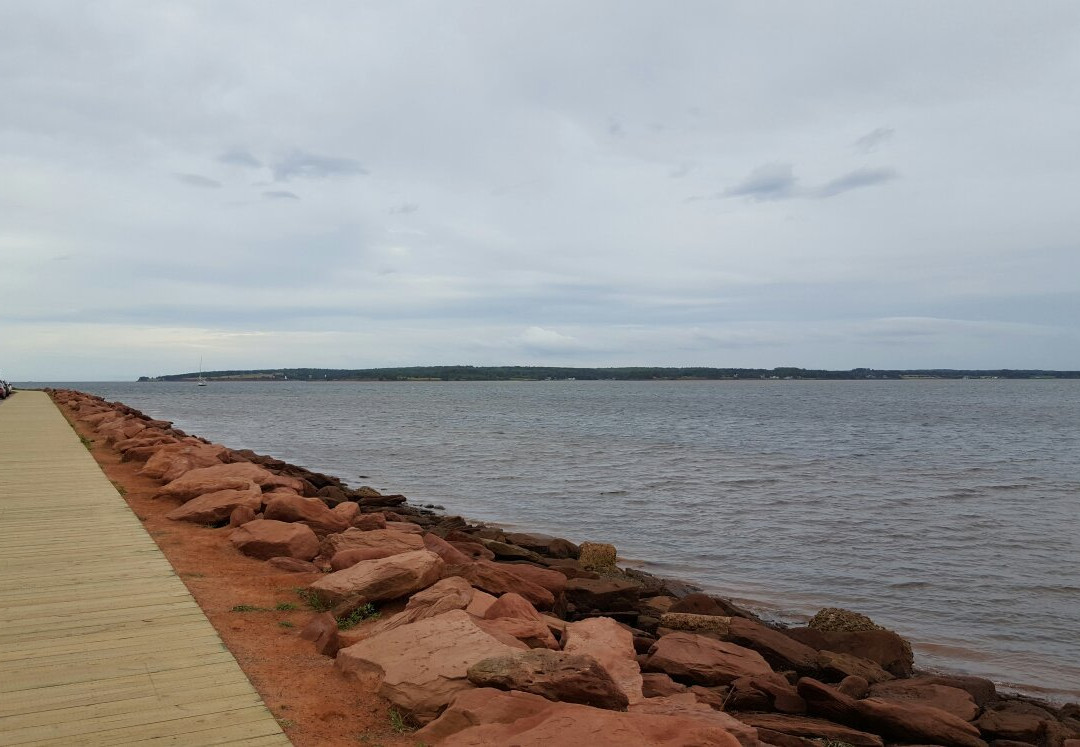 Brighton Beach Range Lighthouses-夏洛特镇必去景点