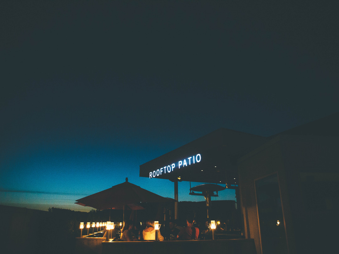 Langley Township餐馆和美食-Moxies