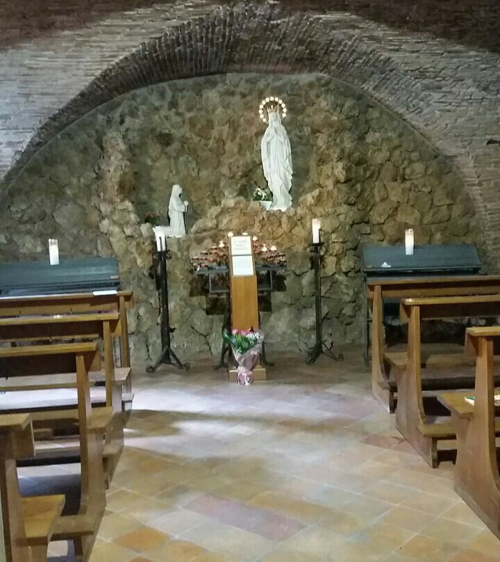 Chiesa Della Misericordia-皮翁比诺必去景点