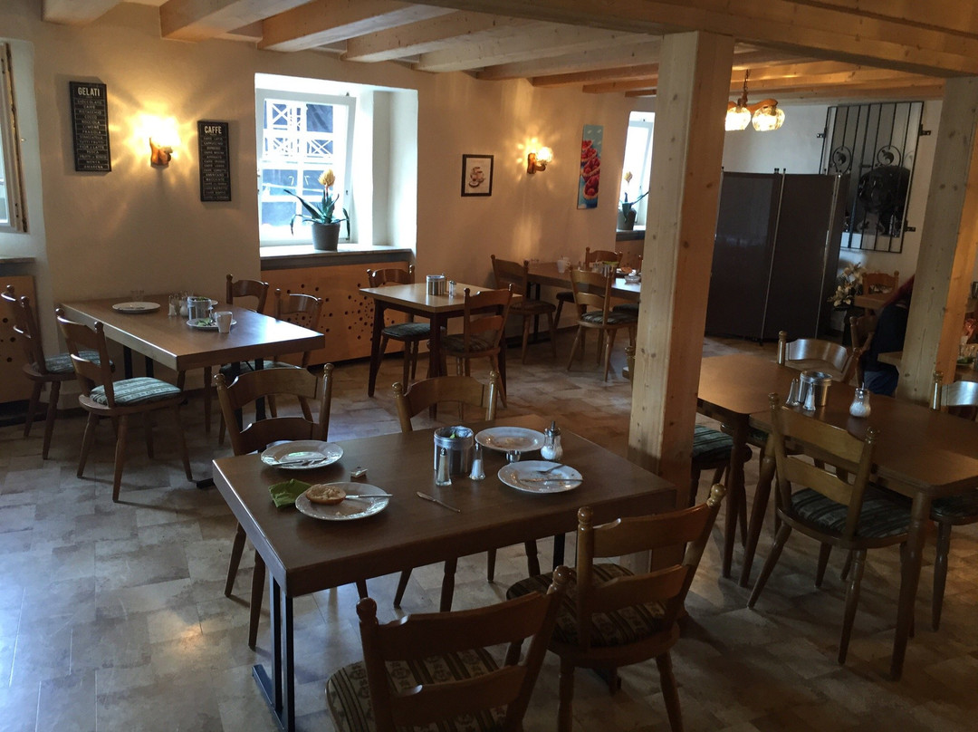 Veldenz酒店住宿-Hotel zur Grafschaft