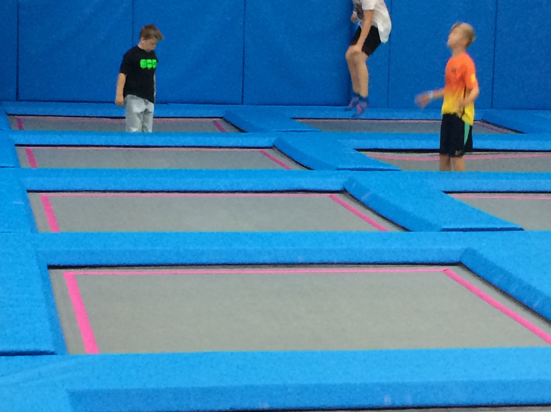 AirHop Trampolinpark-哥德堡必去景点