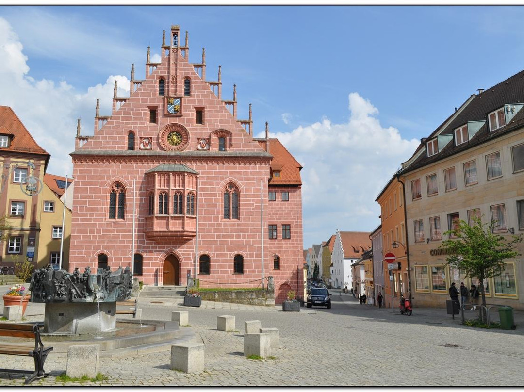 Gotisches Rathaus景点图片