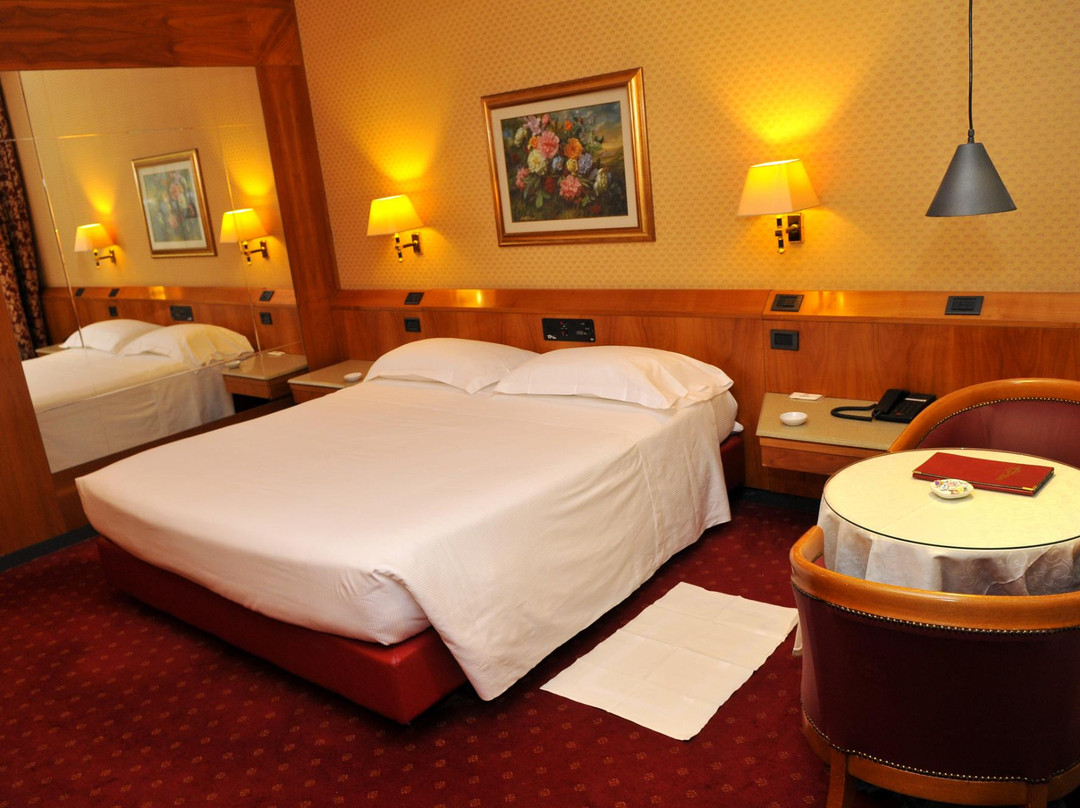 Hotel Top主图