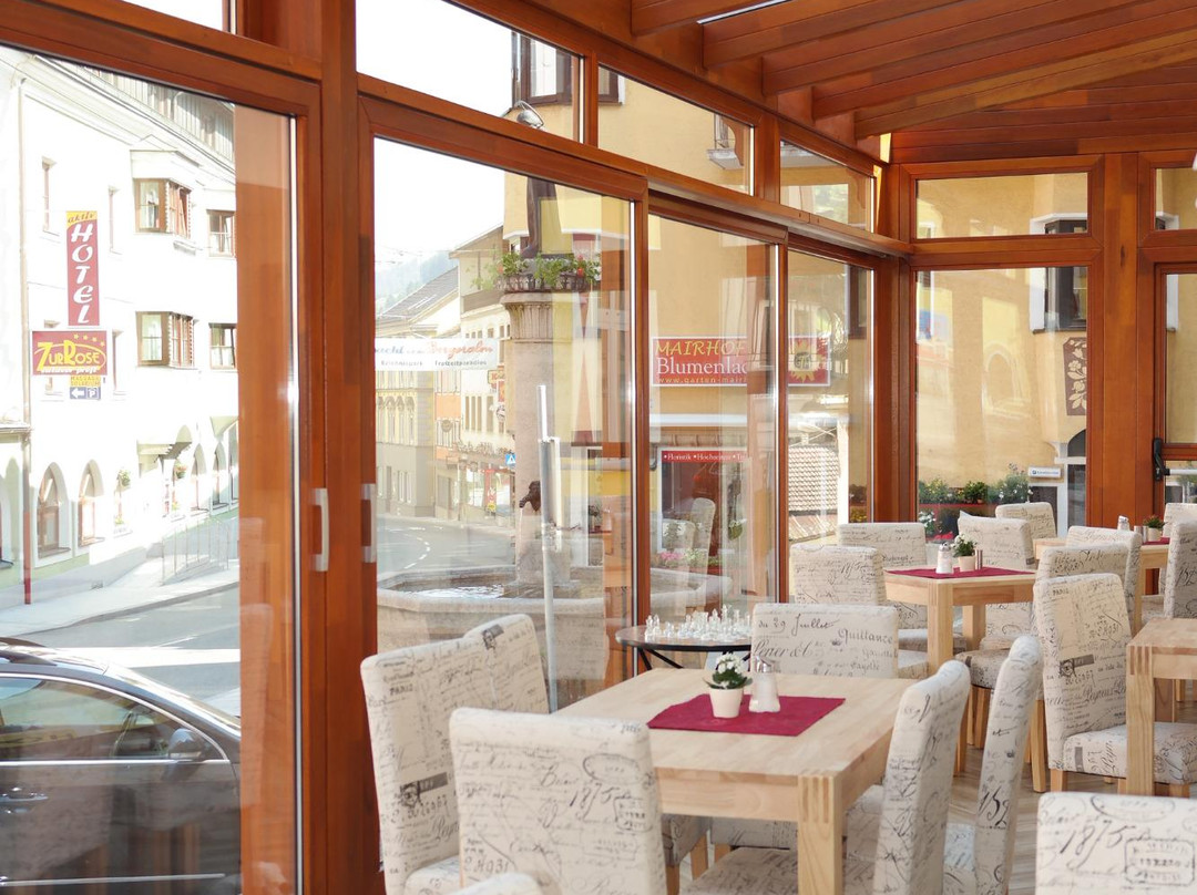 施泰纳赫邮政酒店主图