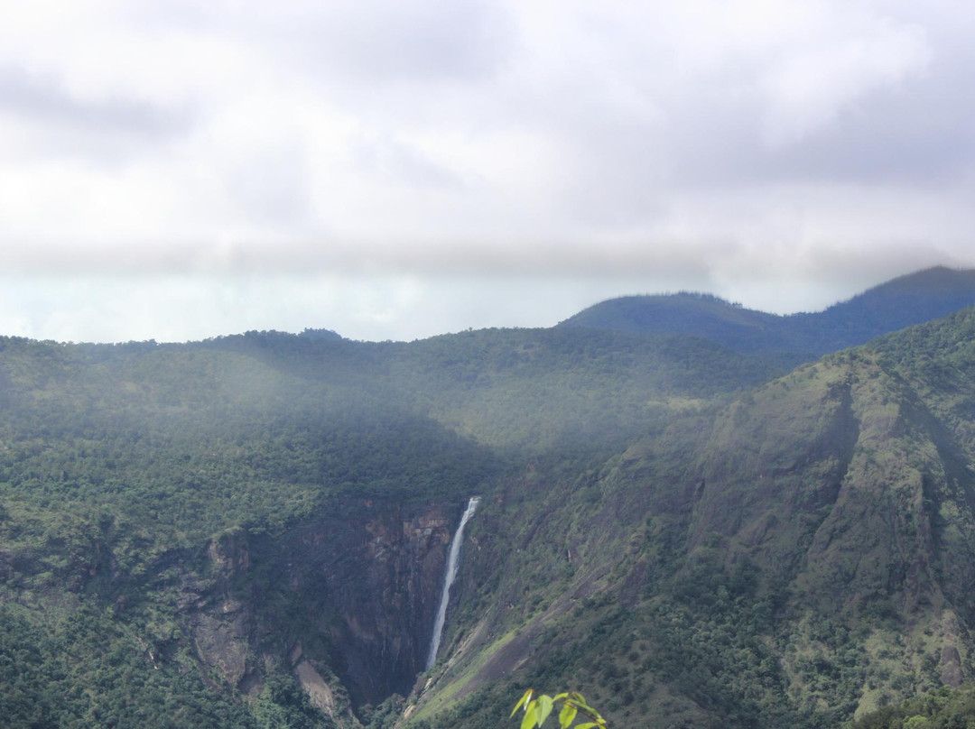 Thalaiyar Falls景点图片