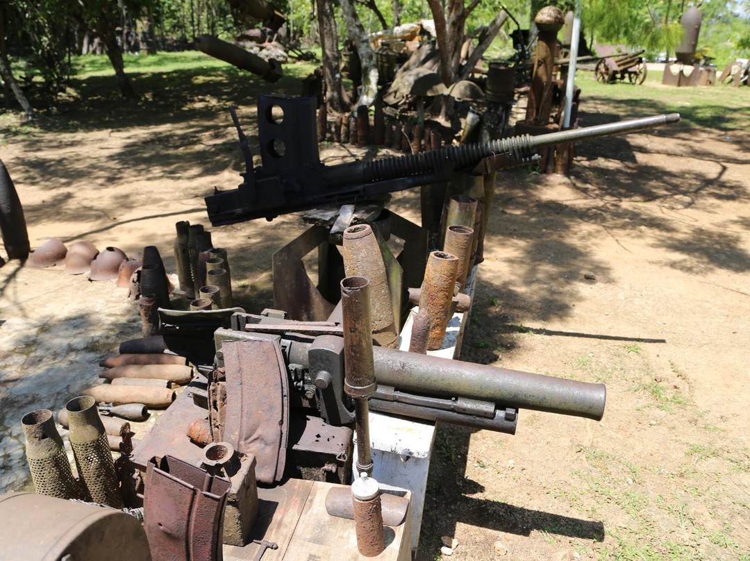 Binsari Cave-Biak必去景点