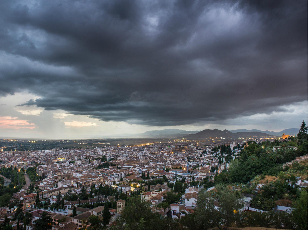 Felipe Passolas Adventure Image-格拉纳达必去景点