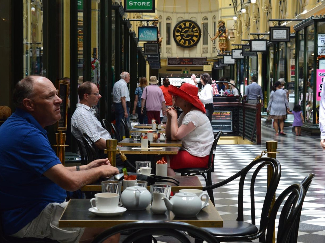 Australian Treasure Walks - Melbourne Lanes and Arcades景点图片