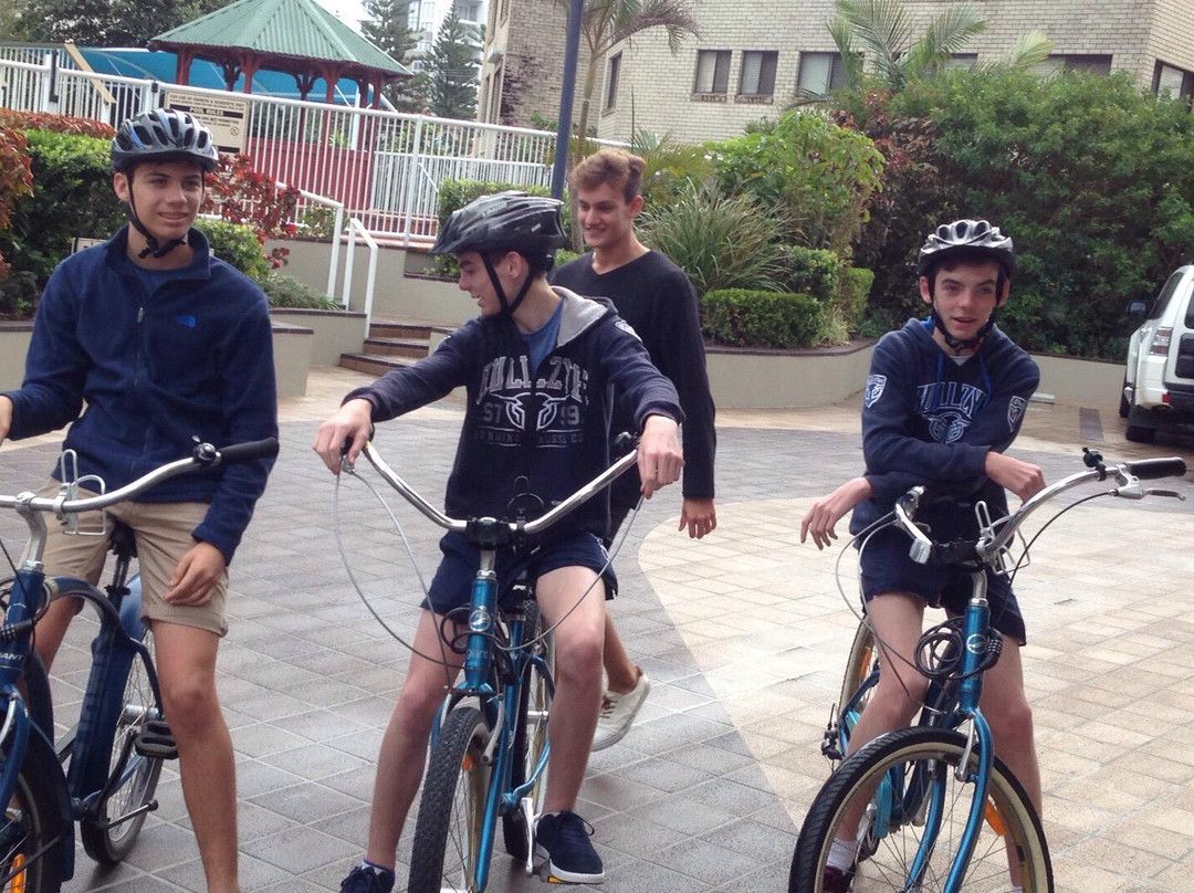 Beach Bikes Gold Coast-梅因海滩必去景点