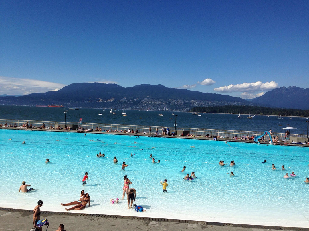 基斯兰奴泳池-温哥华必去景点