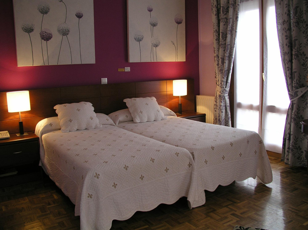 Villahoz酒店住宿-Hotel Docar