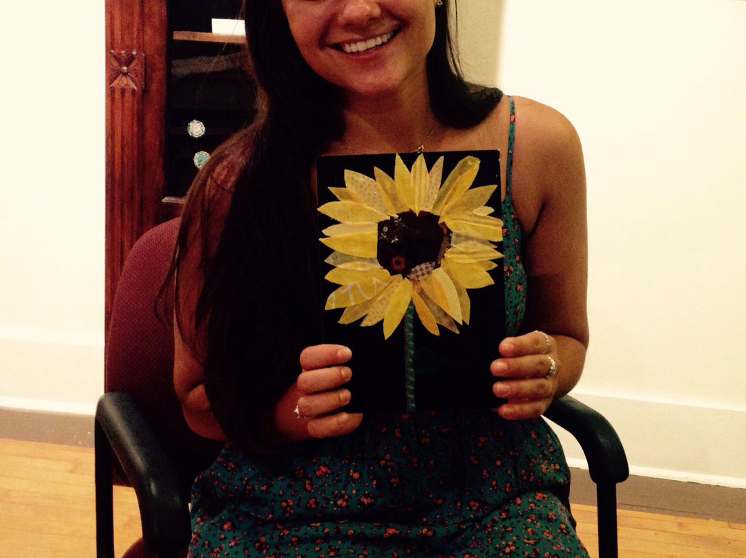 Lynda Tuttle's Art Center-坎顿必去景点