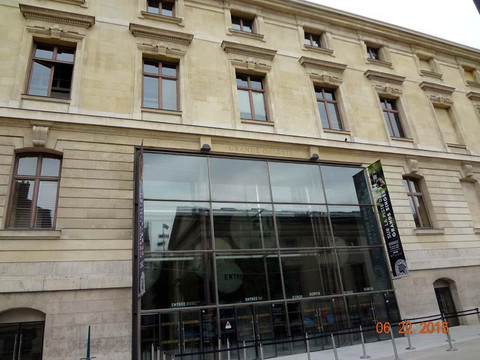 大演化厅-巴黎必去景点