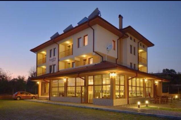 Kamilite Family Hotel-浴室