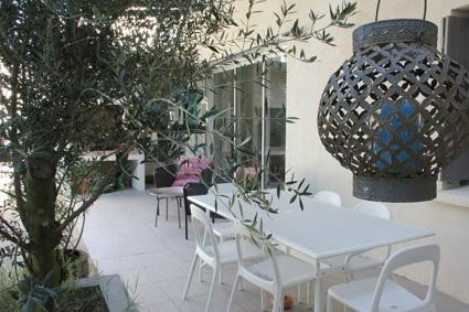 A la Maison de Kara主图