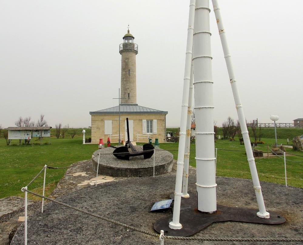 Phare de Richard景点图片