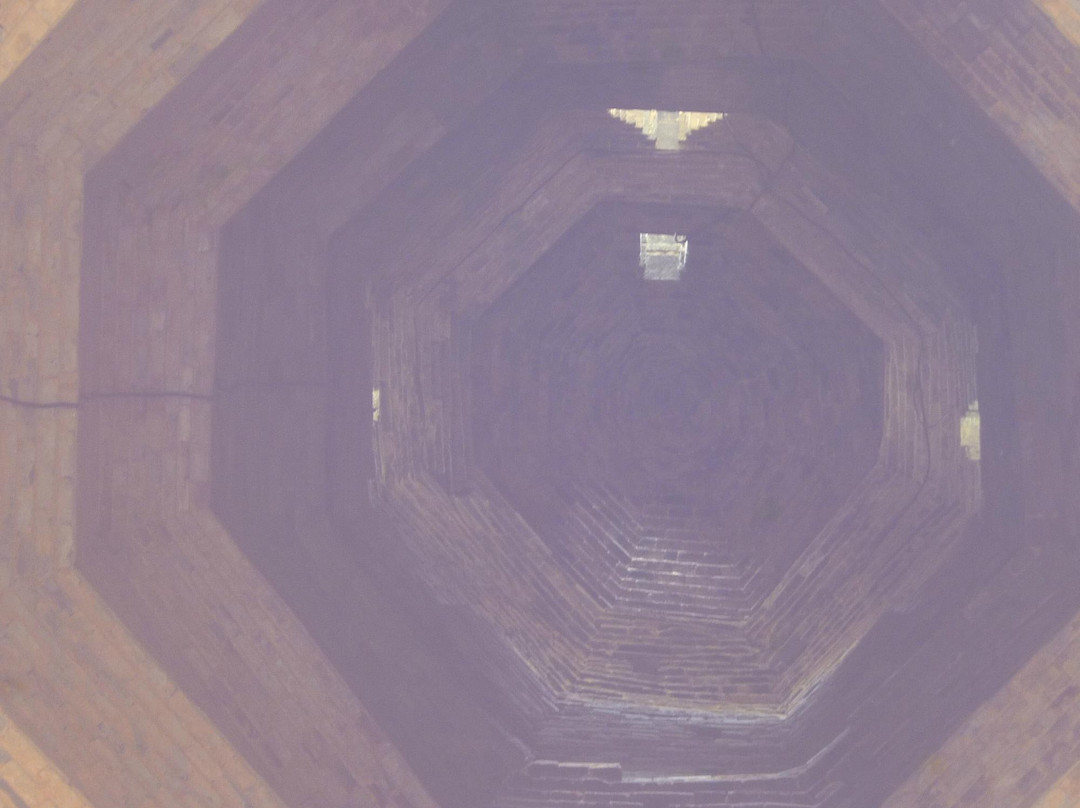 嵩岳寺塔-登封市必去景点