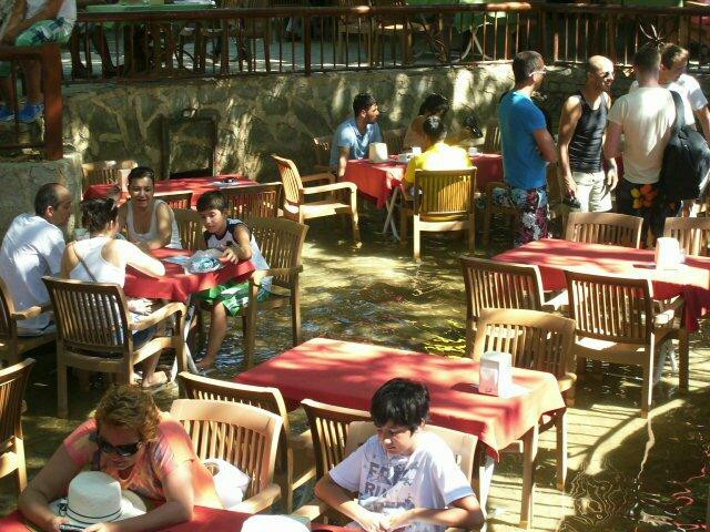 Manavgat Waterfall景点图片