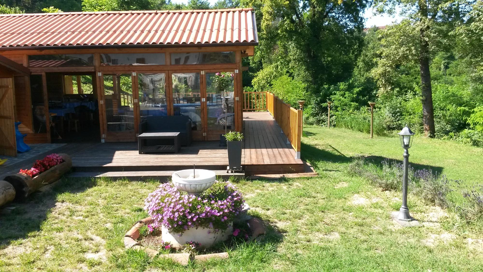 Cascina Gardina Bed&Breakfast-泳池