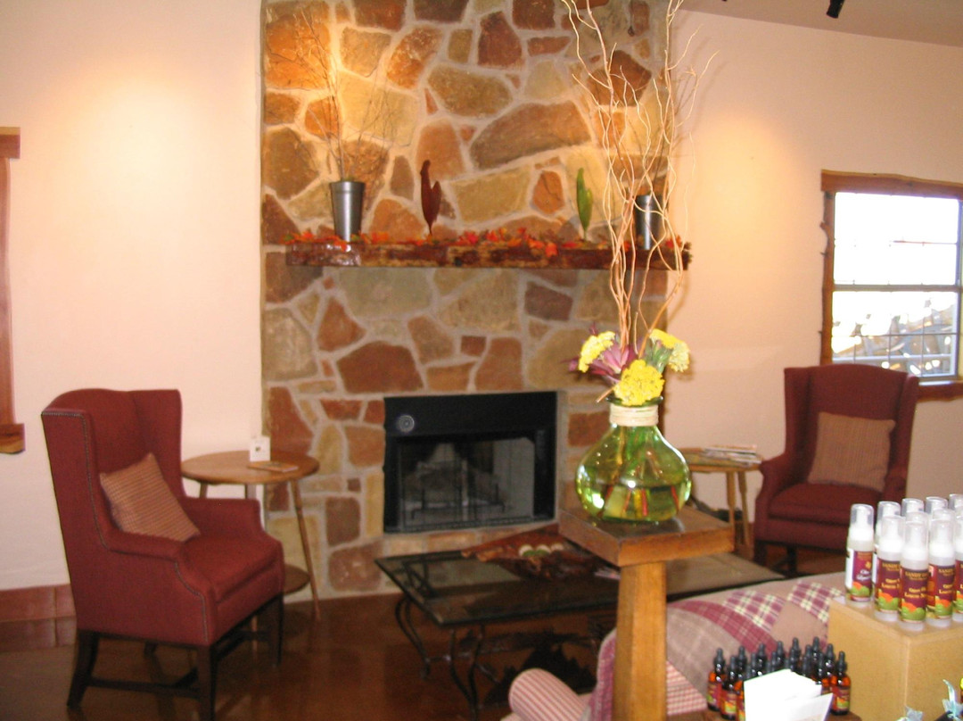 Sandy Oaks Olive Orchard-Elmendorf必去景点