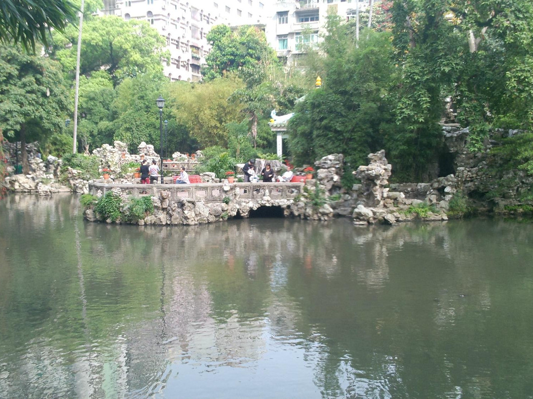 卢廉若公园-澳门必去景点
