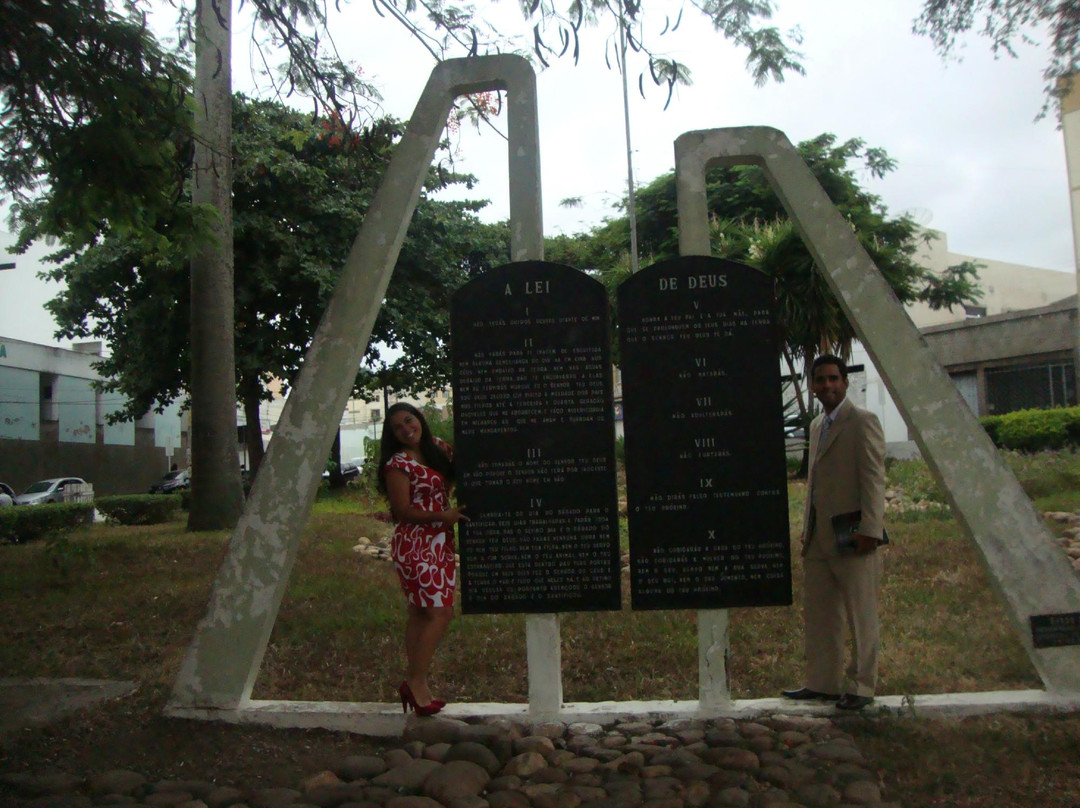 Monumento aos Dez Mandamentos景点图片