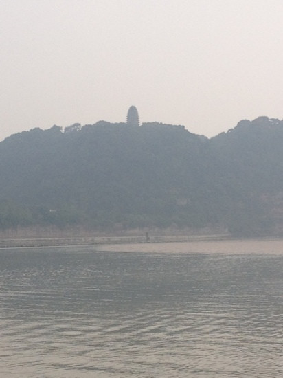灵宝塔景点图片