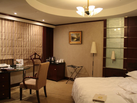 通茂大酒店主图