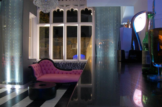 Opus Dai-斯坦福德镇必去景点