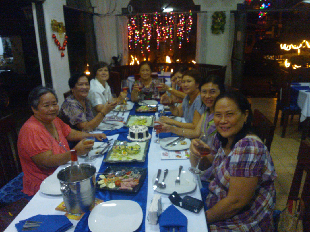 Skyland Hotel and Restaurant主图