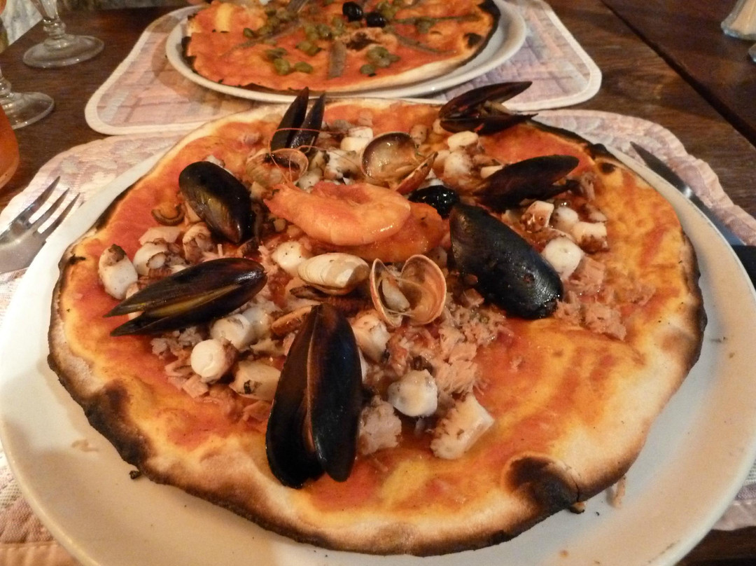 La Mamma Restaurant Pizzeria