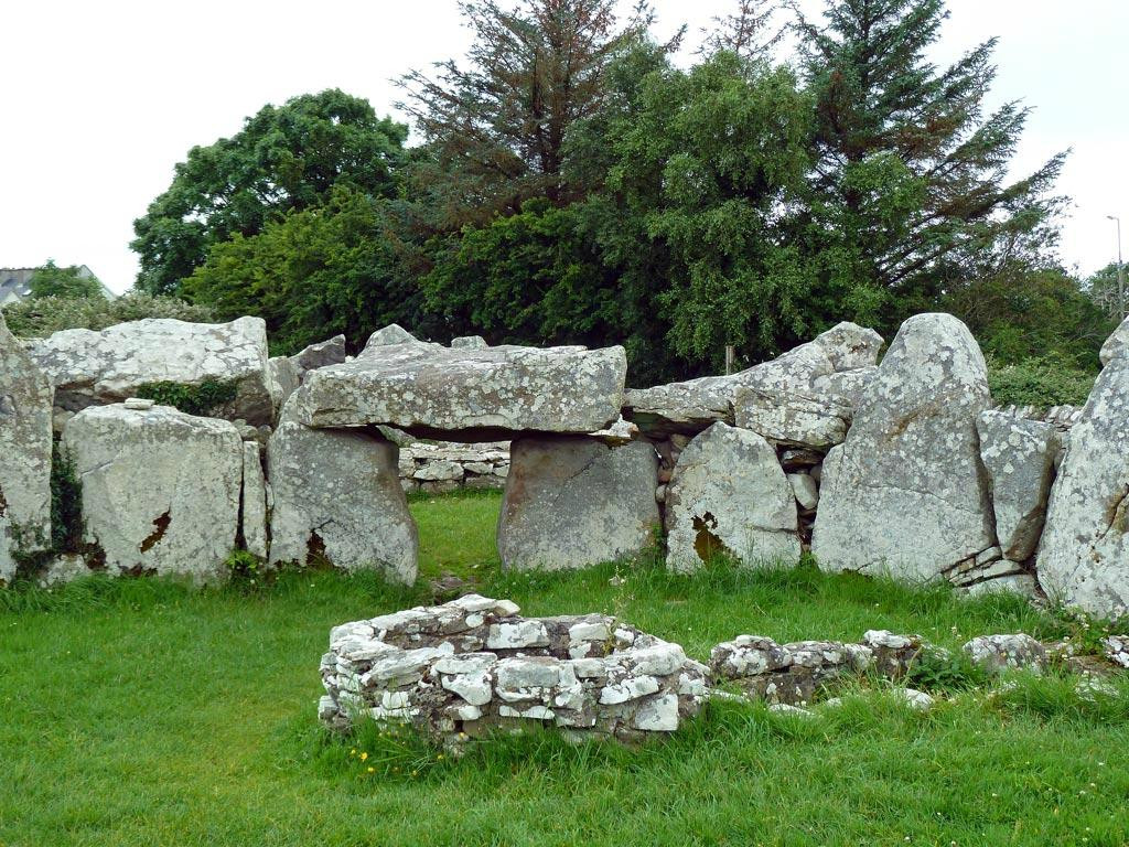 Creevykeel Court Tomb景点图片