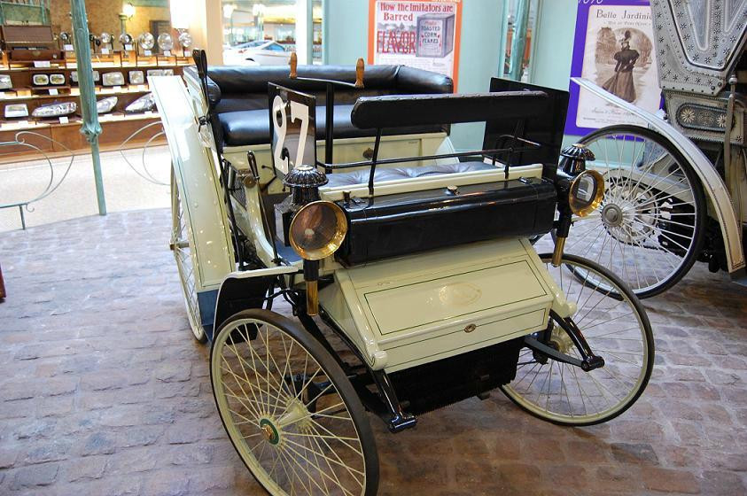 Musée de l'Aventure Peugeot-Sochaux必去景点