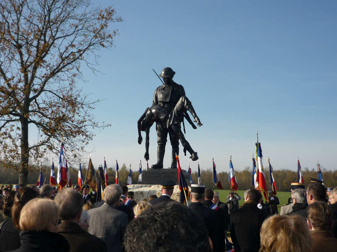 Mémorial de la Division Arc-en-ciel (42e Division US)景点图片