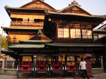道后温泉本馆-松山市必去景点
