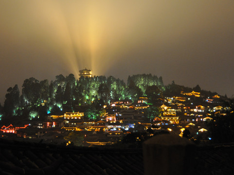 丽江风雅颂文晋院客栈·纳西古院主图