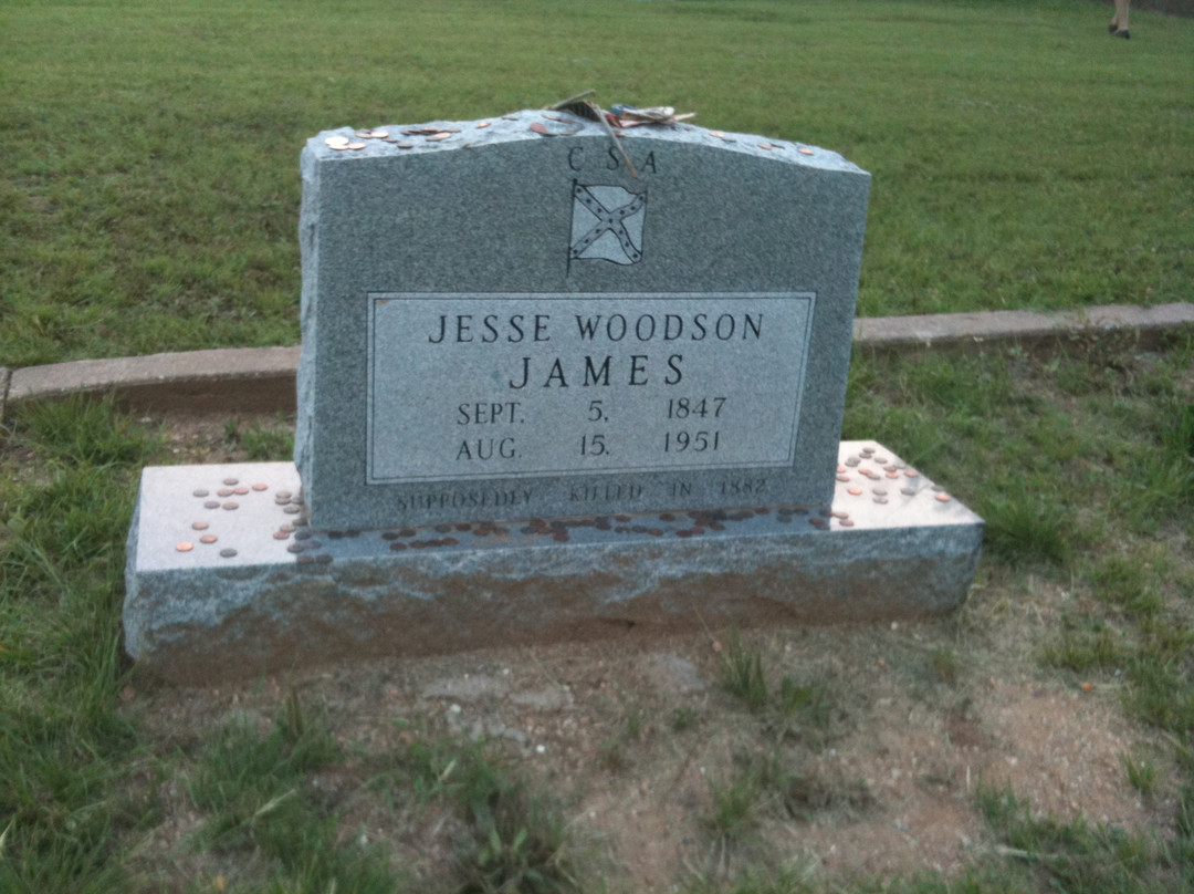 Granbury Cemetery-格兰伯里必去景点