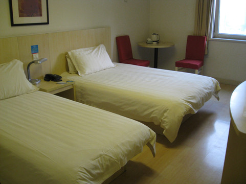 锦江之星(天津站津湾广场店)主图