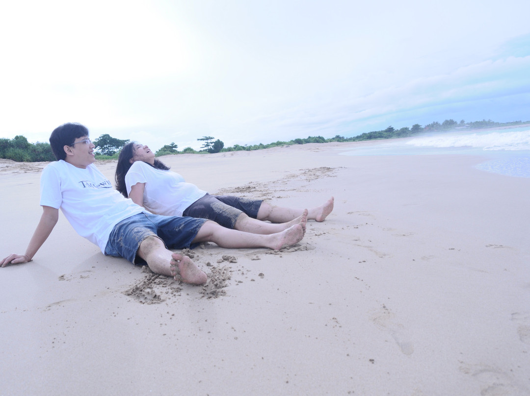 Ujung Genteng Beach-苏加武眉必去景点