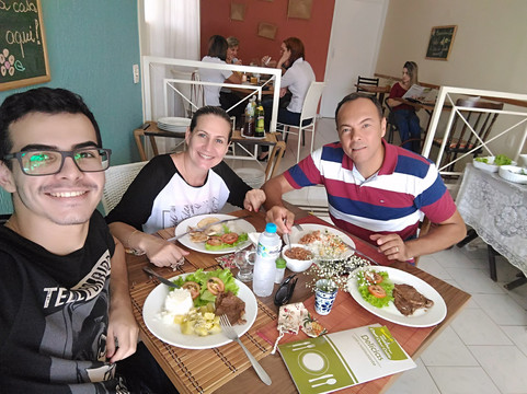 Delicias Cafe e Restaurante