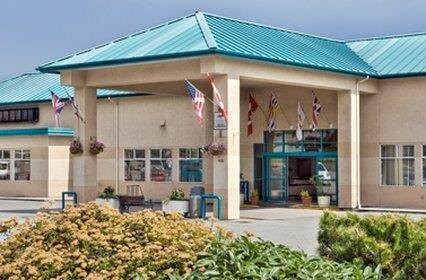 Kemano酒店住宿-鲍威尔河市镇中心酒店