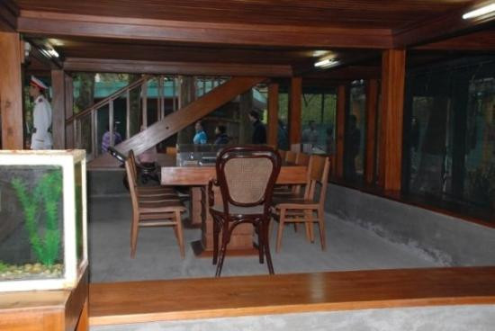 胡志明故居-河内必去景点