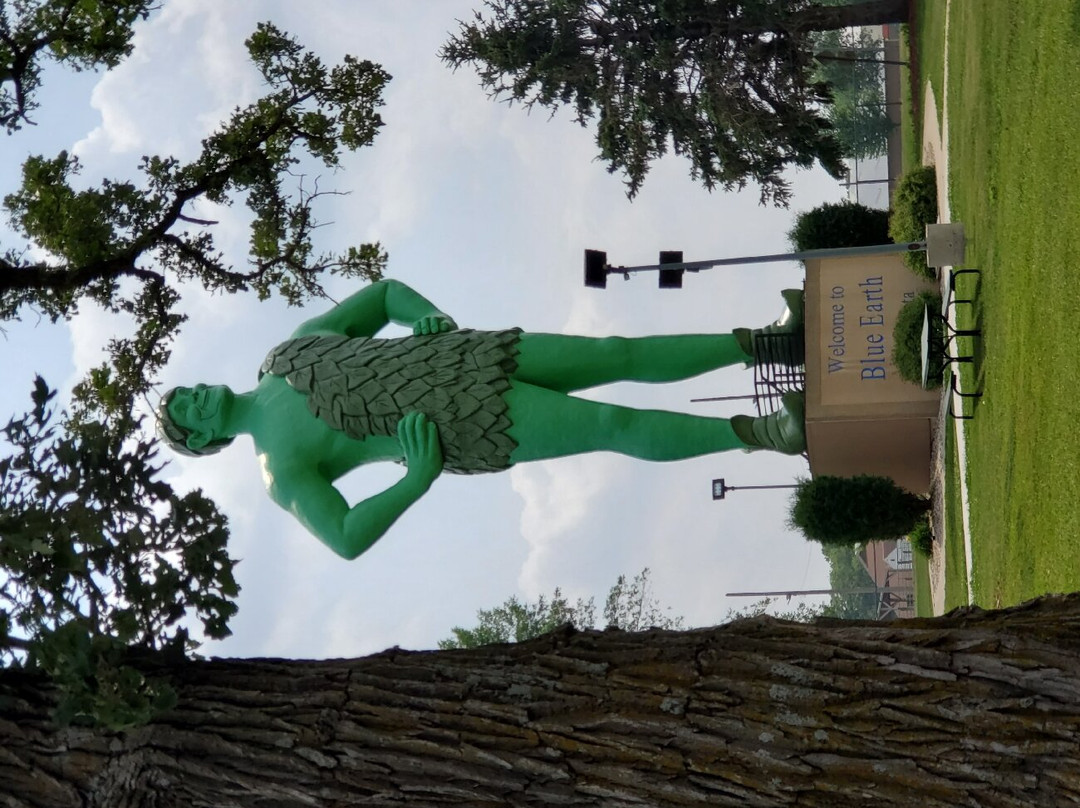 Green Giant Statue Park景点图片