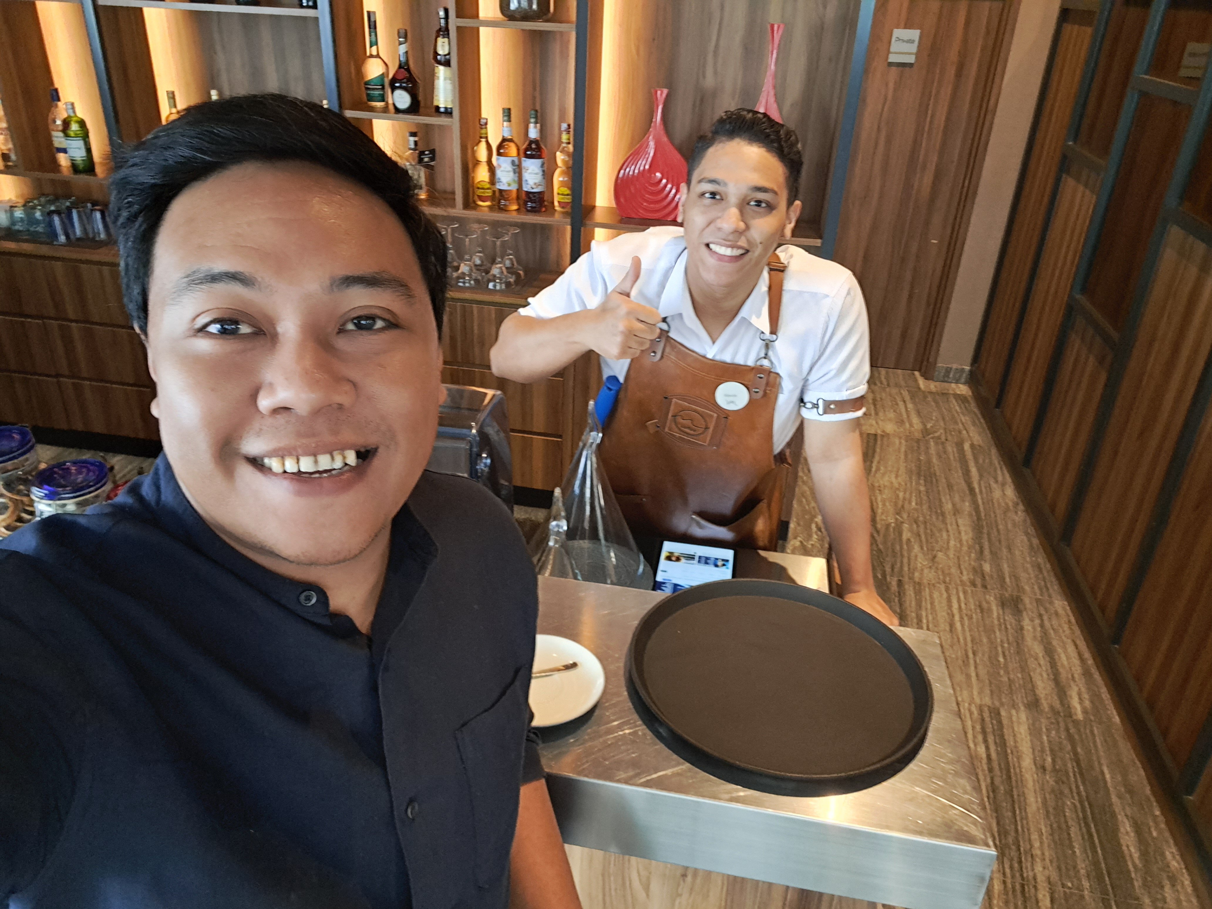 Mercure Jakarta Pantai Indah Kapuk-餐饮