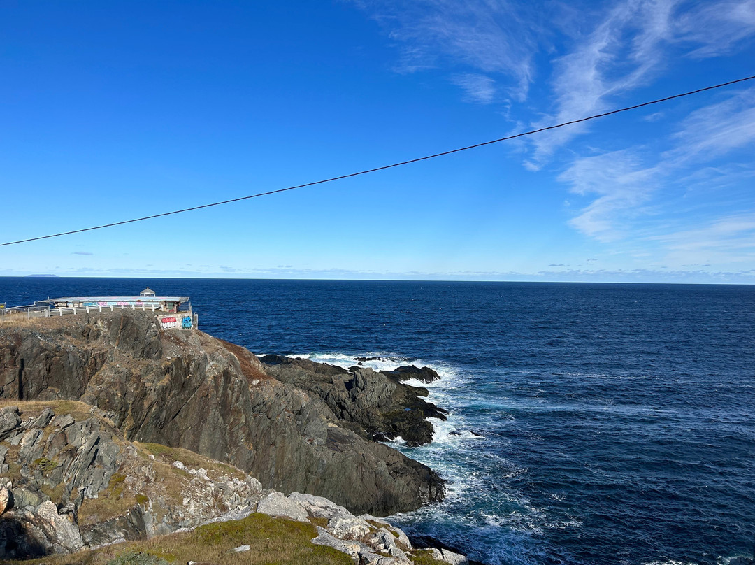 Cape St. Francis Lighthouse-Pouch Cove必去景点