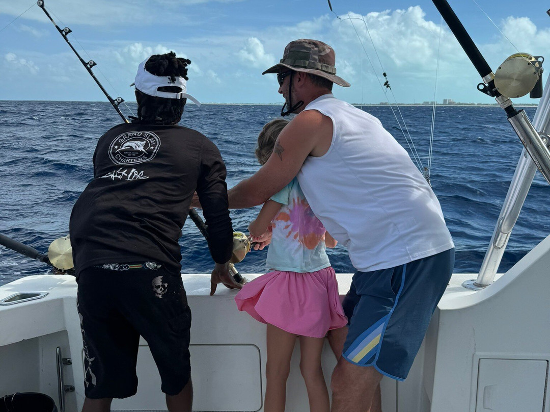 Grand Slam Fishing Charters-Turtle Cove必去景点