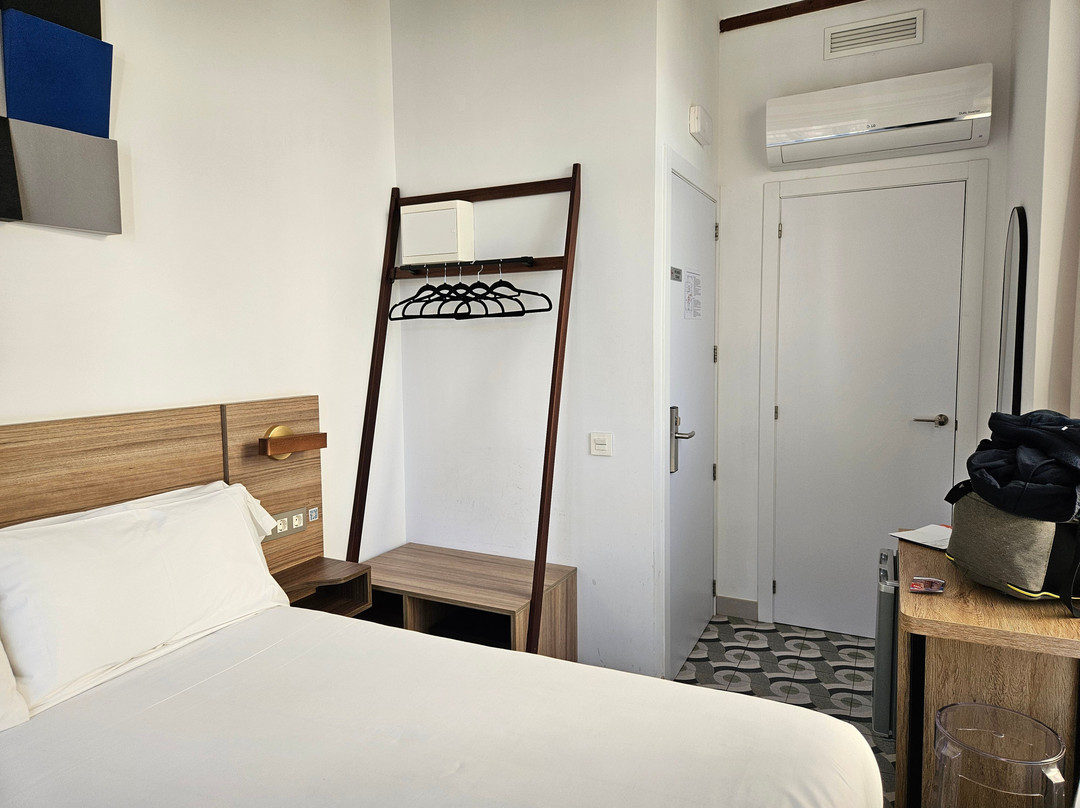 Hotel 19-30 Valencia主图