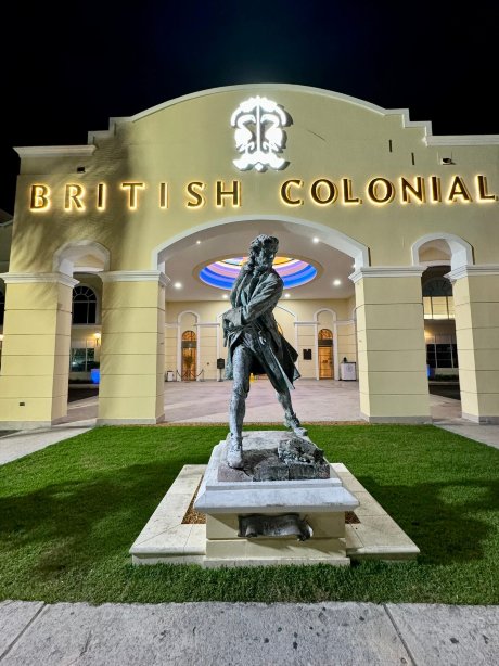 拿骚不列颠酒店-官方